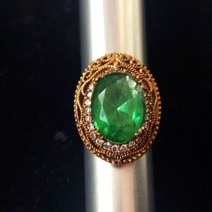 Vintage Oval Emerald 4 Prong Cz Sterling Silvee Ottoman Cocktail Ring Sz 8